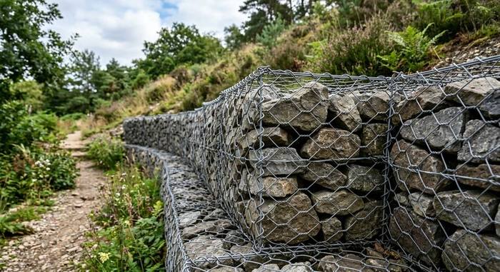 Gabion mesh retaining wall filled with stone - KKB Wire Netting, Kolkata
